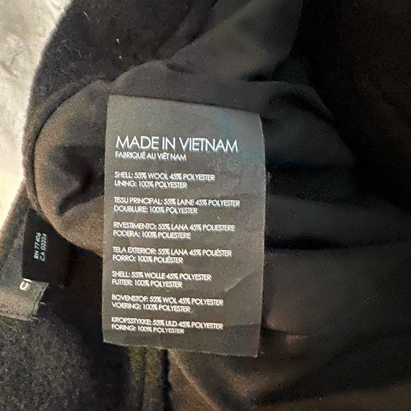 Club Monaco Wool Mini - Picture 5 of 6